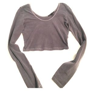 Long sleeve crop top