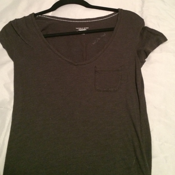 Victoria's Secret Tops - Victoria's Secret v neck