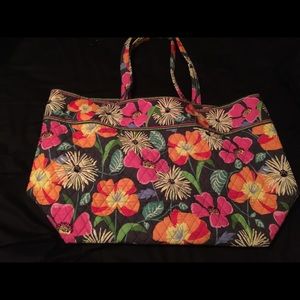 Vera Bradley grand tote