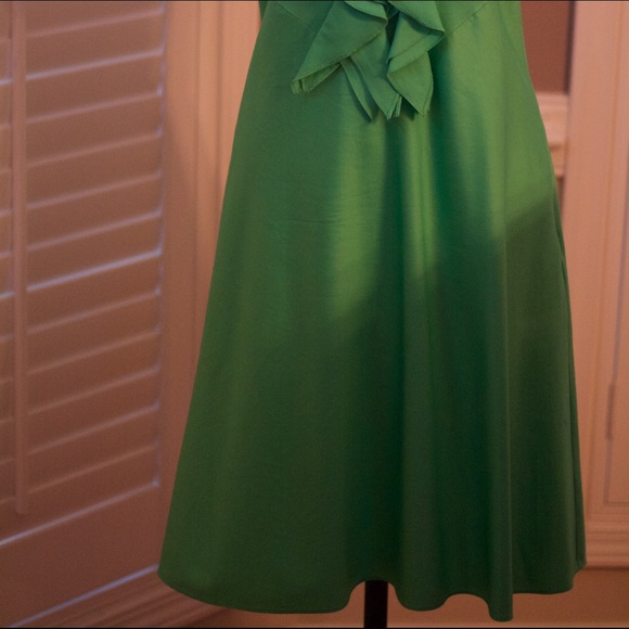 Green A line spring dress - Picture 3 of 3