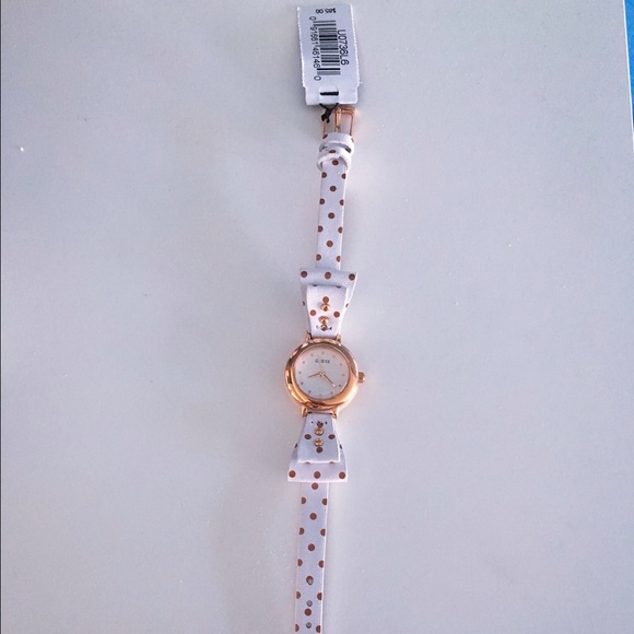 ✨🎀NWT GUESS BOW WATCH🎀✨ - Picture 3 of 3