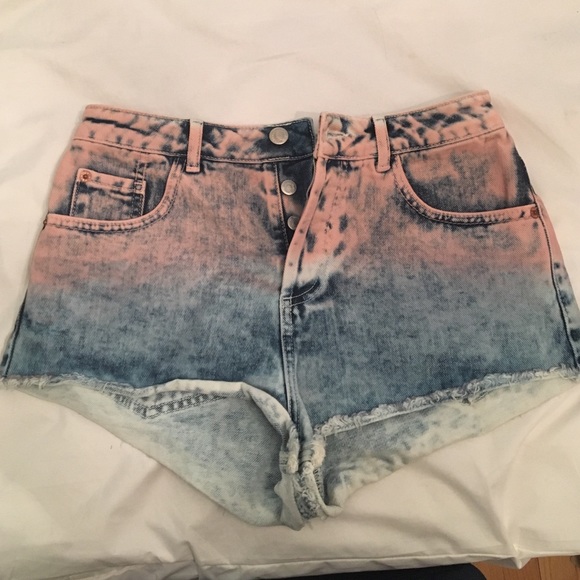 high waisted shorts