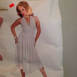 Marilyn Monroe costume
