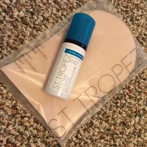 St. Tropez self tanner and applicator mitt bundle!