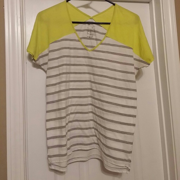 SOLD Gap tee shirt