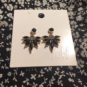 BRAND New H&M black and gold earrings