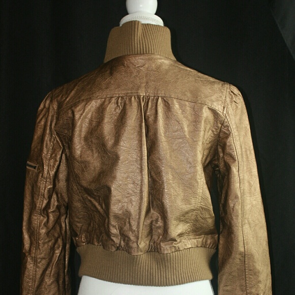 Jacket - Picture 2 of 3