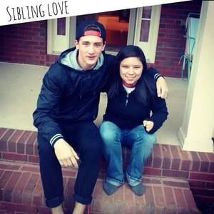 Meet your Posher, Shelly