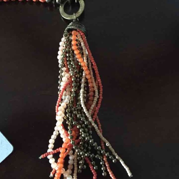 ONE WINK NECKLACES - Picture 3 of 3