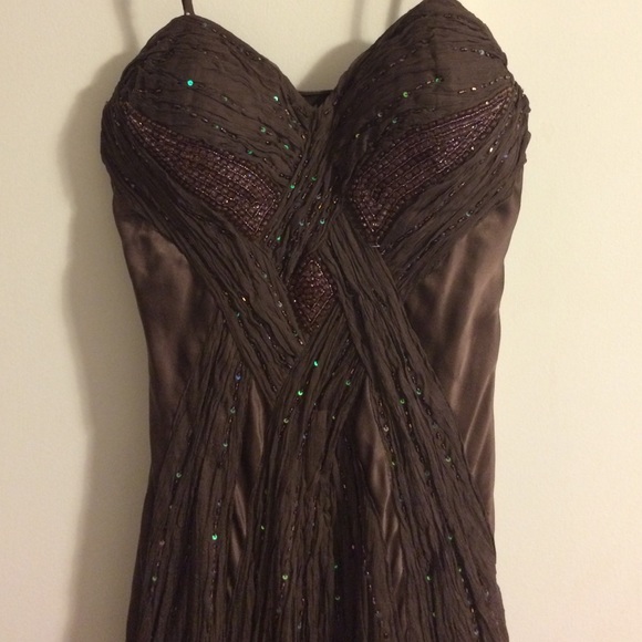 Dress - Picture 2 of 2