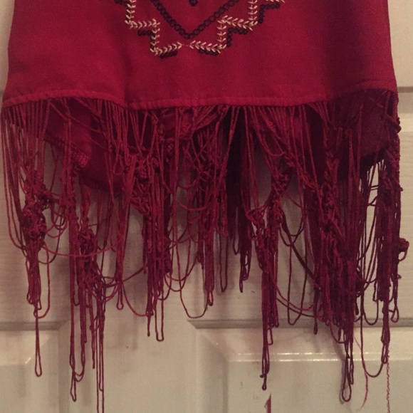 Halter Top - Picture 4 of 4