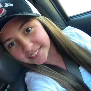 Meet your Posher, Bella