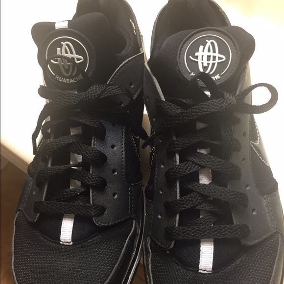 Nike Huarache sneakers