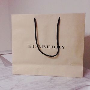Medium Burberry Shopping Bag