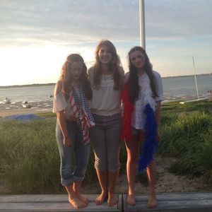 Meet your Posher, Isabel