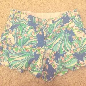 Lilly Pulitzer Bay Blue Coasting Scallop Shorts