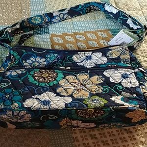 NWT On the Go crossbody in Mod Floral Blue