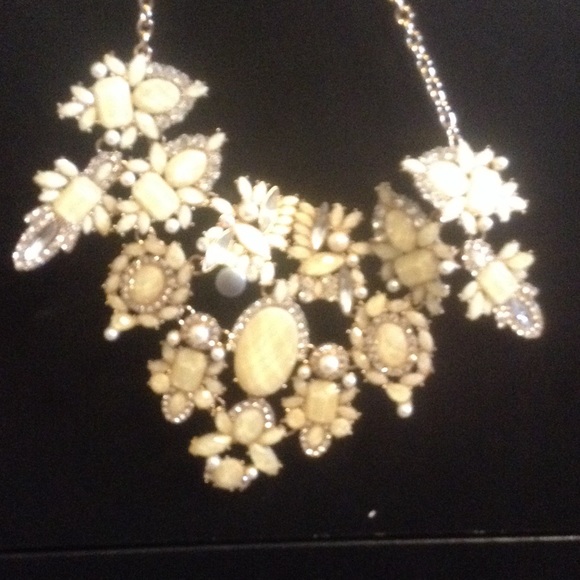 💝💝Gorgeous Necklace💝NWOT.💖MOMS DAY GIFT💖 - Picture 3 of 3