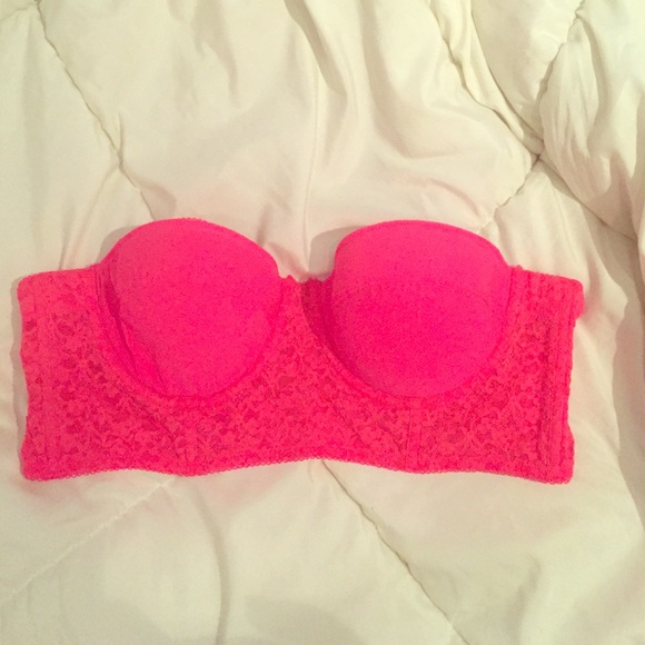 Aerie. Hot Pink. Strapless bra.