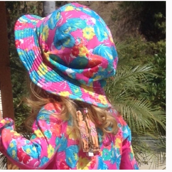 Butterfly Kids UPF Protection One Piece Swimsuit - Picture 5 of 5