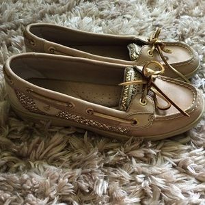 Sperry shoes