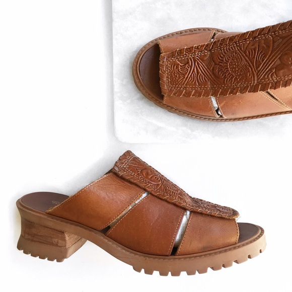 🔴Sold| Vintage leather sandals - Picture 2 of 3