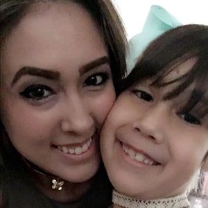 Meet your Posher, Naomi