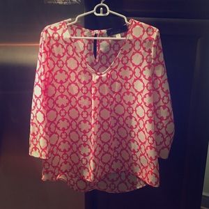 Cute blouse!