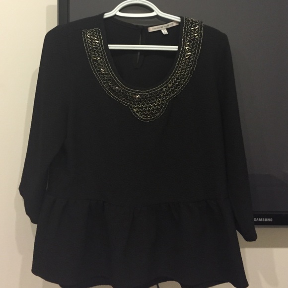 Cute black peplum top!