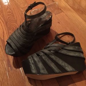 Joe's platform  Sandal