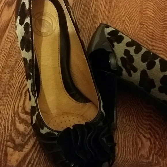 NURTURE ROSALIND LEOPARD PRINT HEELS - Picture 4 of 4
