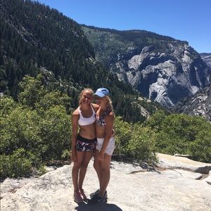 Meet your Posher, Coco