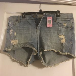 Plus Size Jean Shorts !!