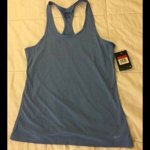 *Brand New* Nike top