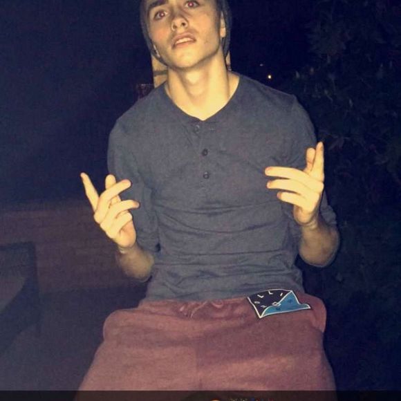 Meet your Posher, Ryan - Picture 1 of 1