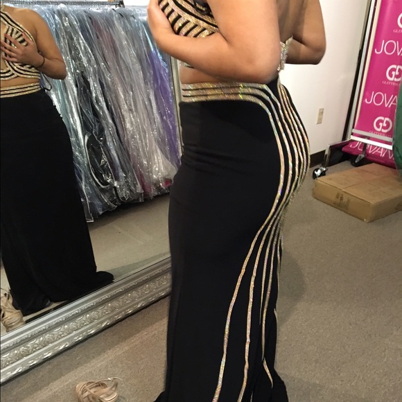 Gliteratti Jovani Prom Dress - Picture 3 of 4