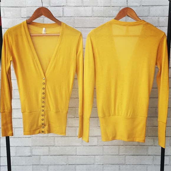 Snap button cardigan