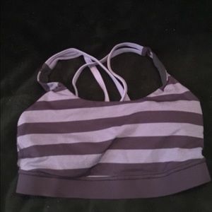 Lululemon sports bra