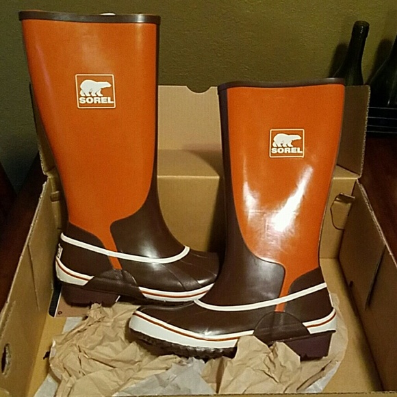 sorel rainboots - Picture 1 of 4