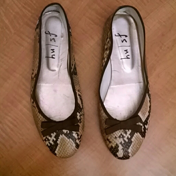 Size 41 FS/NY FRENCH SOLE India ballet flats.