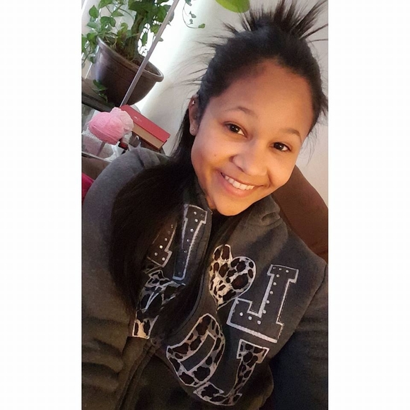 Meet your Posher, Ashlea