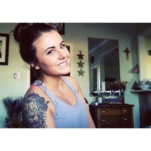 Meet your Posher, Bailey