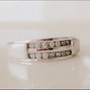 Mens Wedding Band w/ Diamonds