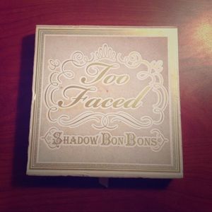 Exclusive Too Faced eyeshadow palette