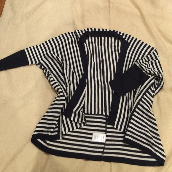 Ellen Tracy cardigan
