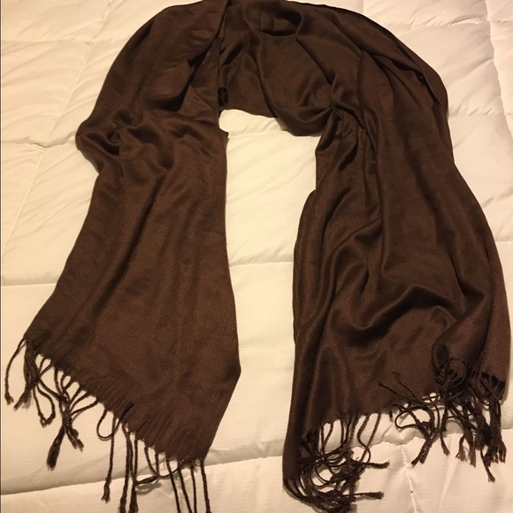 Free with any $20 purchase Brown scarf - Picture 1 of 3
