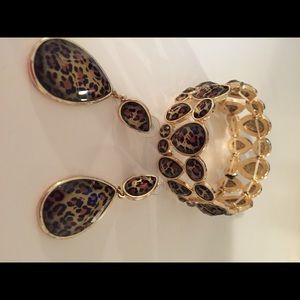 Earring and bracelet set