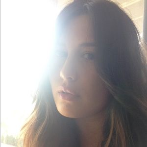 Meet your Posher, Mele