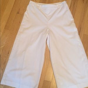 Wide Leg white Capris