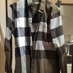 Authentic men's Burberry dress shirt
